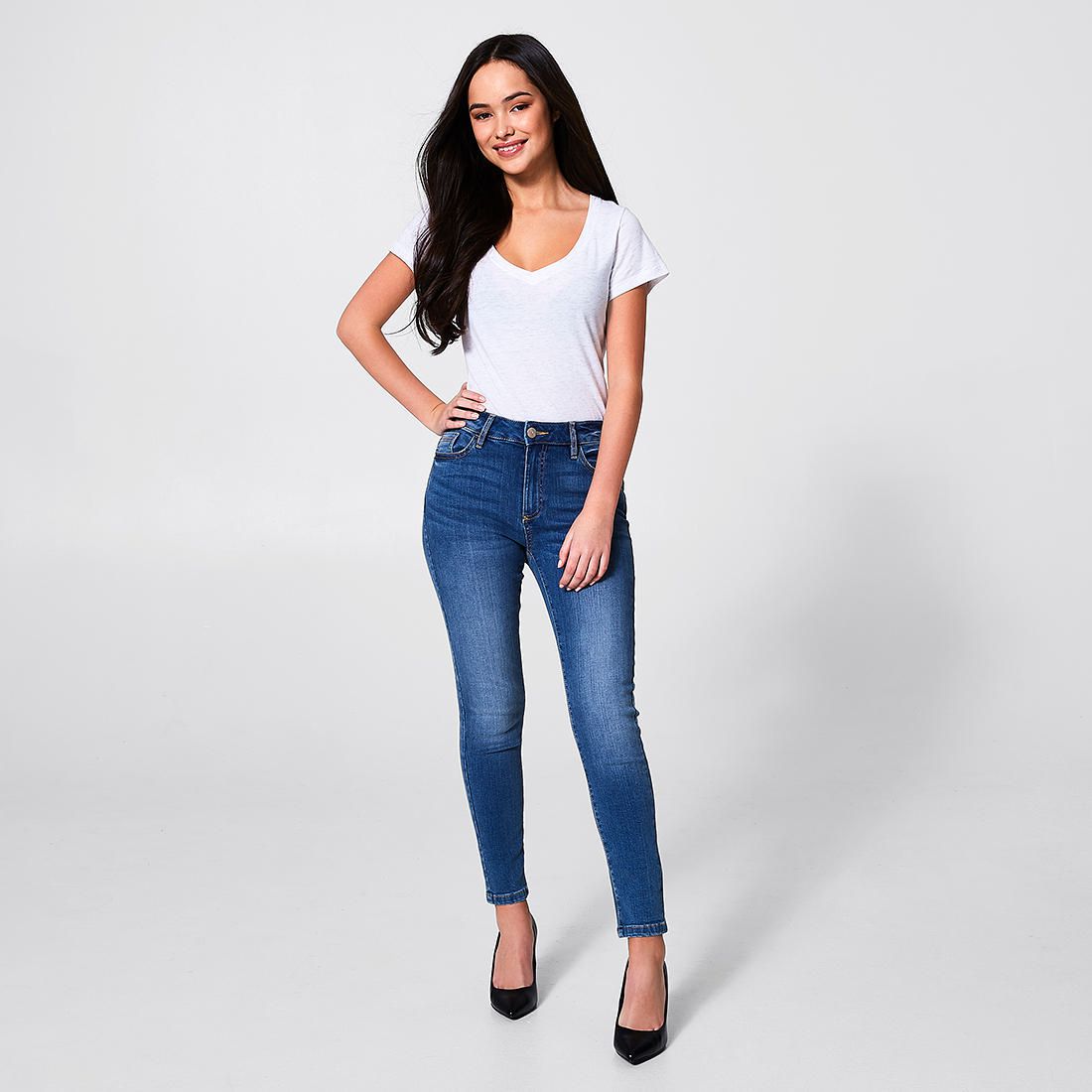 Caitlin Clarke Caitlin Clarke